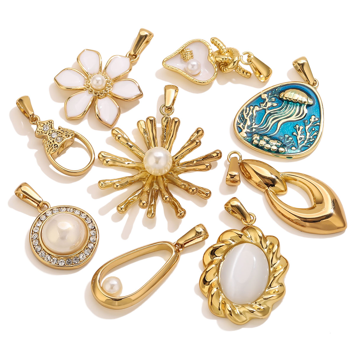 Vintage Fashion Theme - 1個入り 18K金メッキステンレススチール製フラワーチャーム ヴィンテージハートミックスパールペンダント DIYネックレスジュエリーアクセサリーギフト用