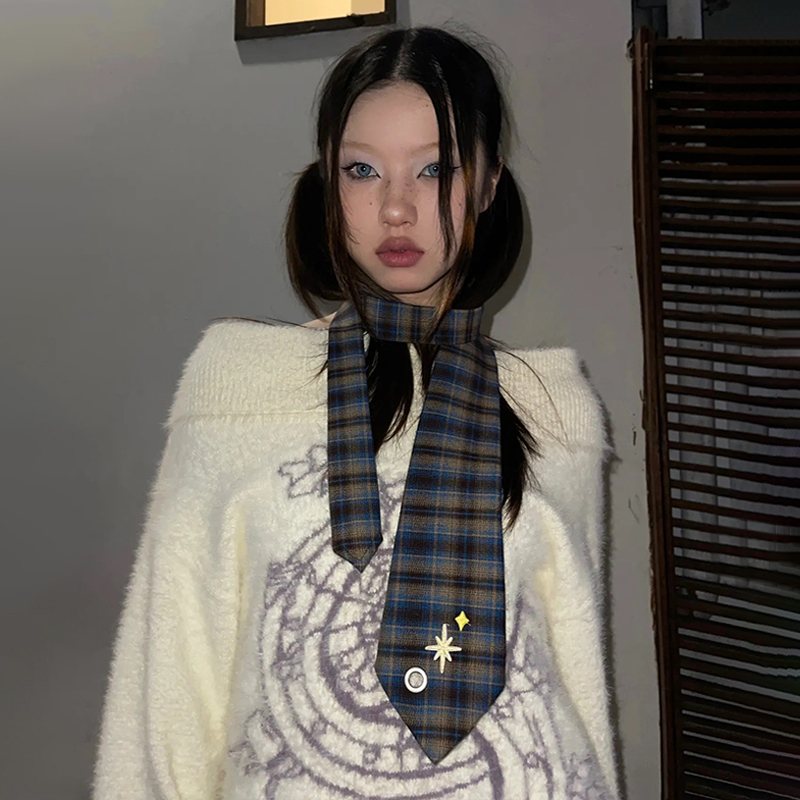 Karrram 日本 Y2K 刺繍入りプルオーバー ヴィンテ - Turtleneck Knit 90S のレビューと価格