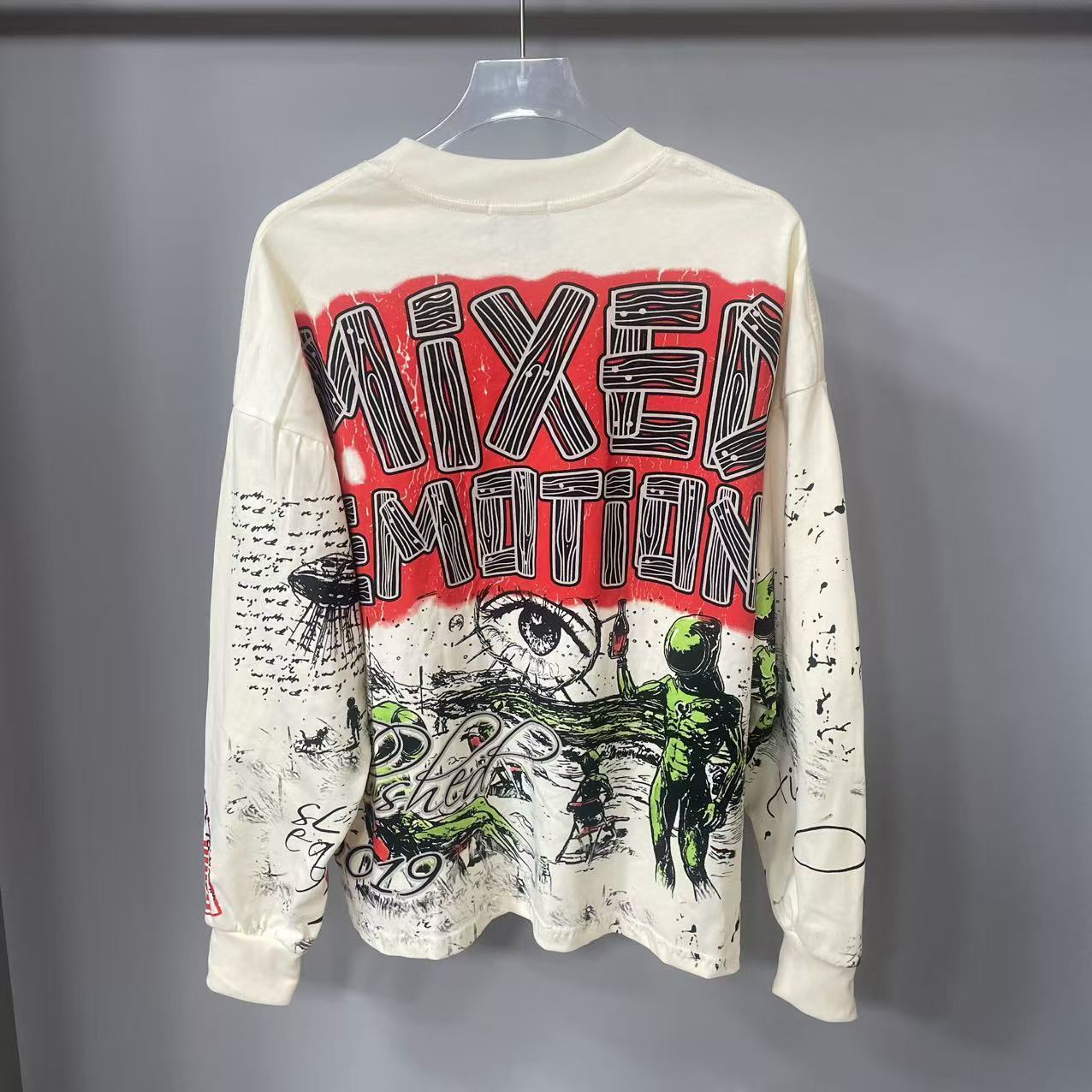 高品質デザイナー MIXED-EMOTION 長袖Tシャツ  - Vintage Fashion Streetwear のレビューと価格