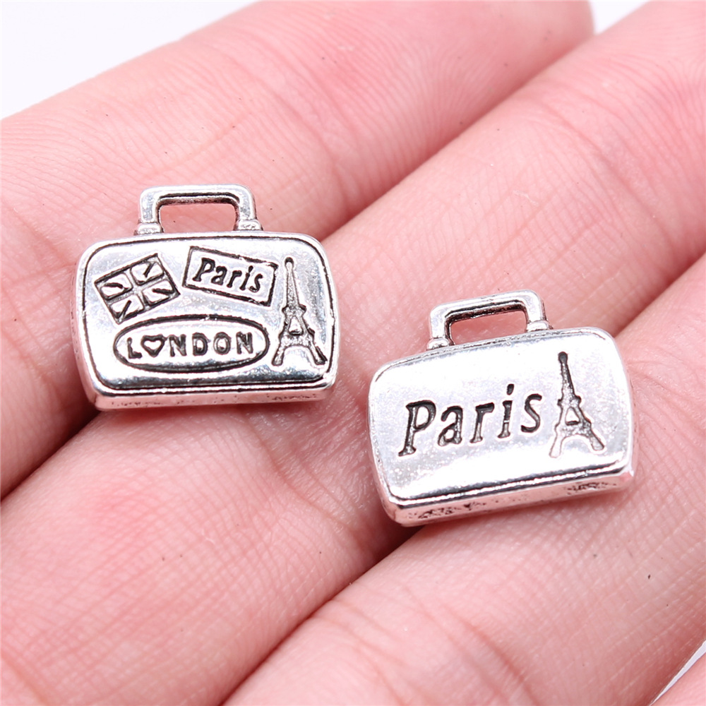 Wysiwyg-ラゲッジバッグチャームペンダント、アンティー - Vintage Fashion Paris のレビューと価格