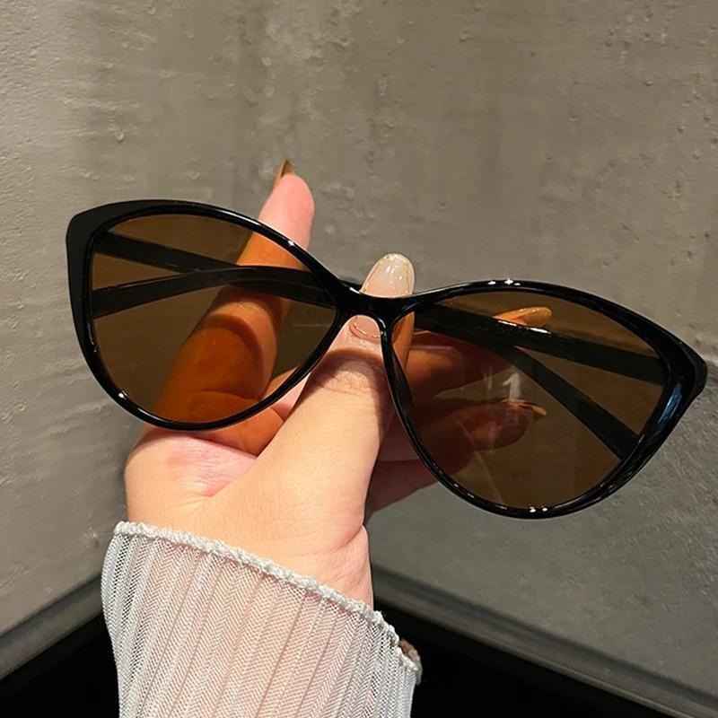 1Pc レトロフレームキャットアイサングラス女性トレンディヴ - Vintage Fashion Streetwear のレビューと価格